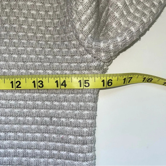 J. Crew Factory Mushroom Gray & White Knit Turtleneck Sweater Xsmall Women’s - Picture 7 of 11